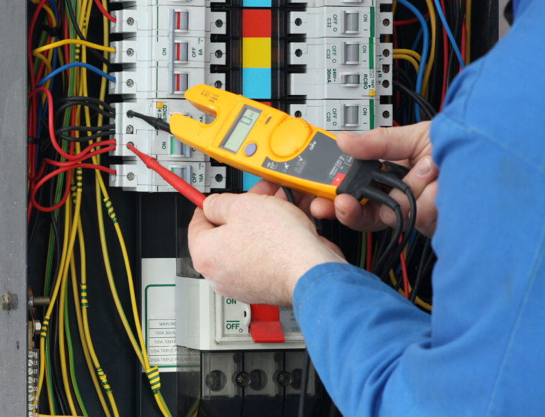 Circuit breakers – home safety tips